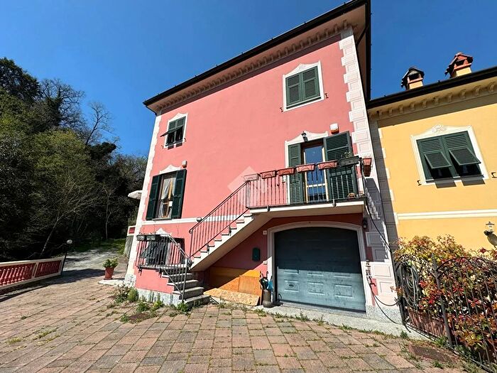 Casa con 5 locali in vendita in Via Giuseppe Bonifacini, Serra Ricco