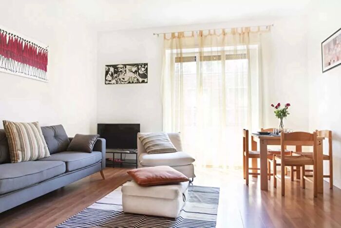 Appartamento monolocale in affitto in Via Guglielmo Marconi, Bologna