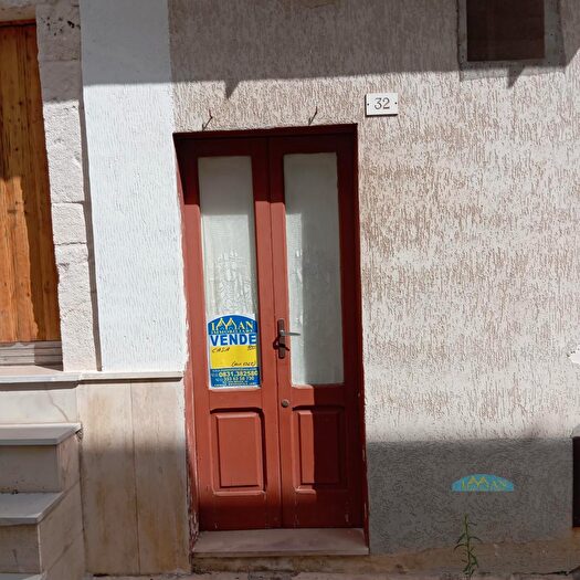 Casa monolocale in vendita in Via Comandante Gulli, Ceglie Messapica