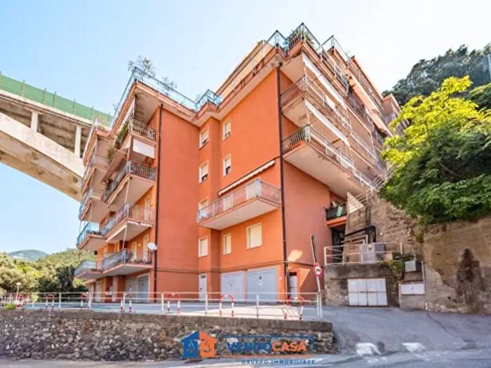 Appartamento bilocale in vendita in Via Milano, Varazze