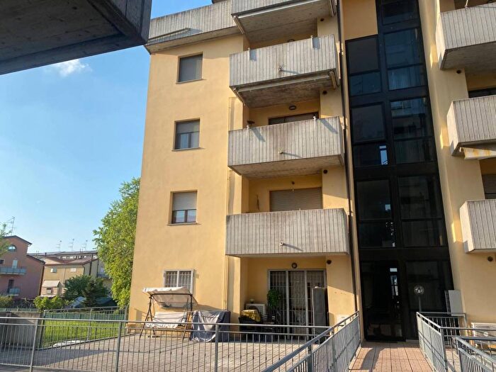 Appartamento bilocale in affitto in Paradigna Centro Torri, Parma