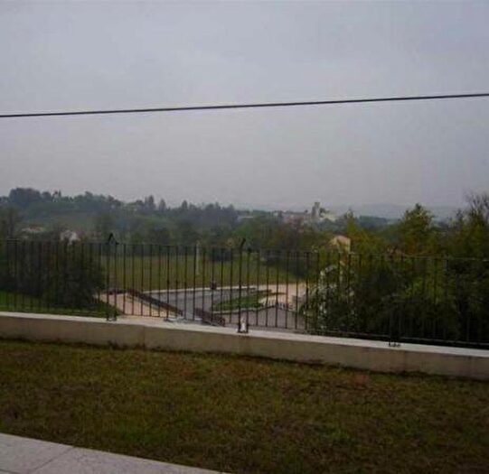 Casa con 6 locali in vendita in Conegliano