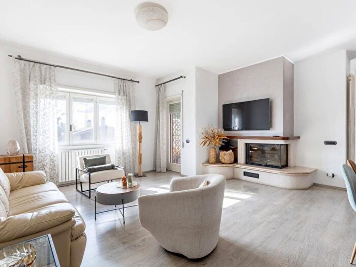 Appartamento bilocale in affitto in Viale Camillo Sabatini, Torrino, Roma