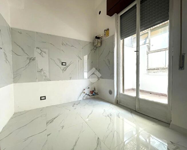 Appartamento trilocale in vendita in Via agli Scali, Cremona