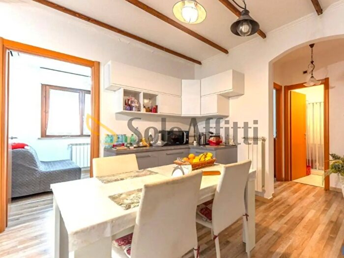 Appartamento trilocale in affitto in Via Cannucciari, Nettuno