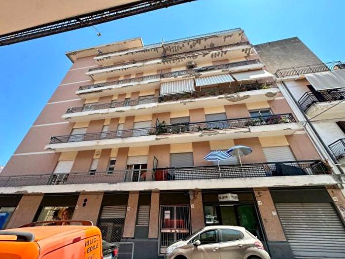 Appartamento trilocale in vendita in Via Vittorio Alfieri, Barcellona Pozzo Di Gotto