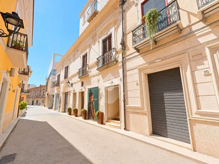 Appartamento trilocale in vendita in Vico Tribunali, San Severo