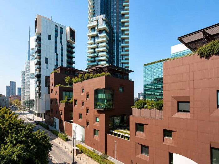 Appartamento con 5 locali in affitto in Via Joe Colombo, Porta Nuova, Milano
