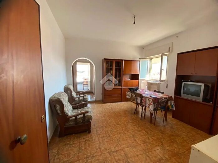 Appartamento trilocale in vendita in Via Bari, Cassino