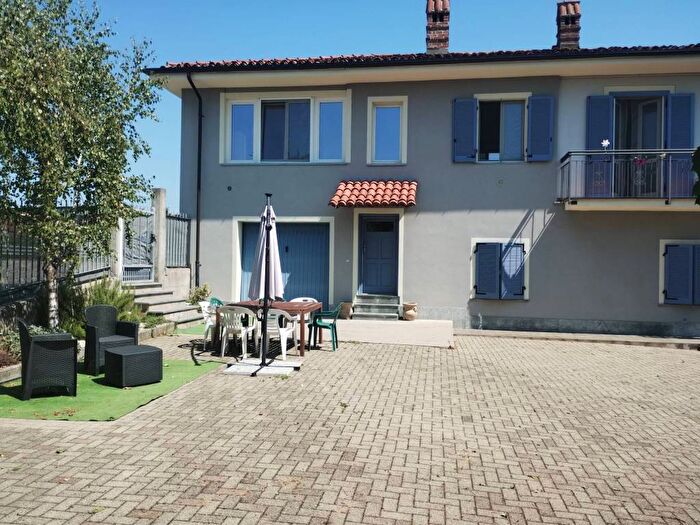 Appartamento con 6 locali in affitto in Via Cuneo, Fossano