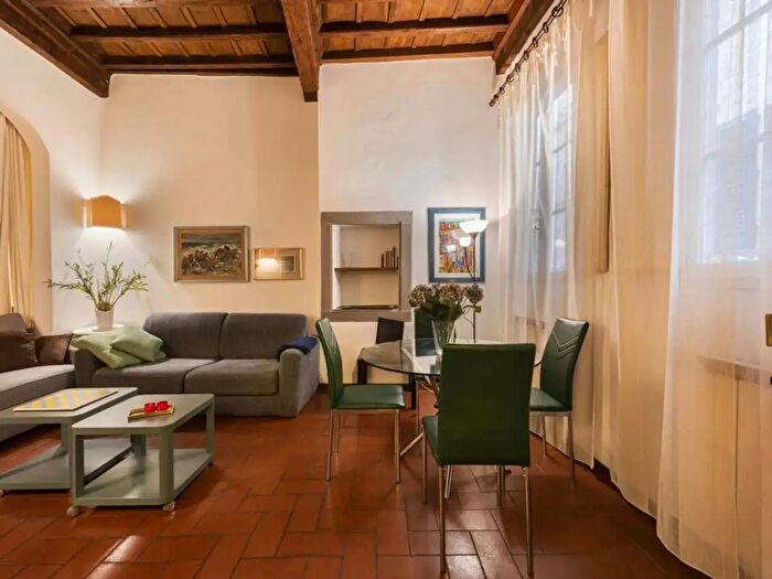 Appartamento monolocale in affitto in Firenze