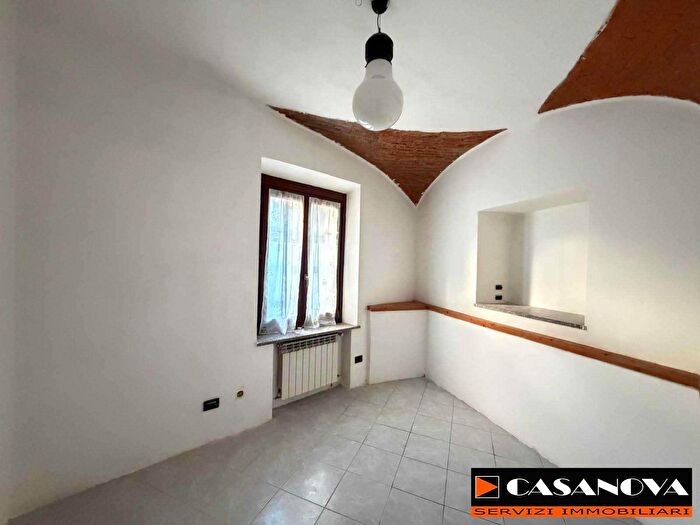 Appartamento trilocale in vendita in Via Como, Malnate