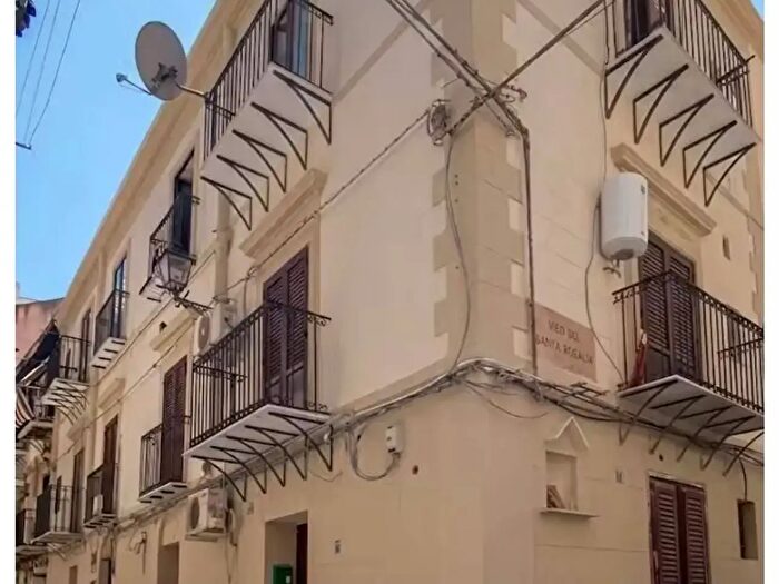 Appartamento bilocale in vendita in Via Parrocchia dei Tartari, Palermo