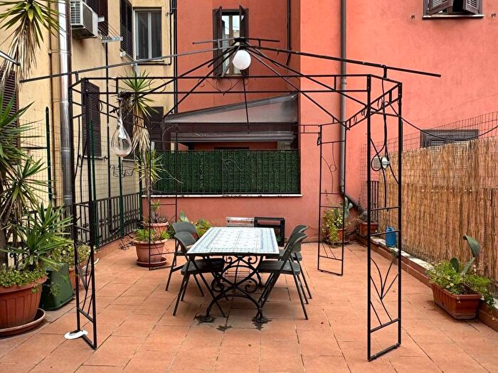 Appartamento trilocale in affitto in Via degli Equi, San Lorenzo, Roma