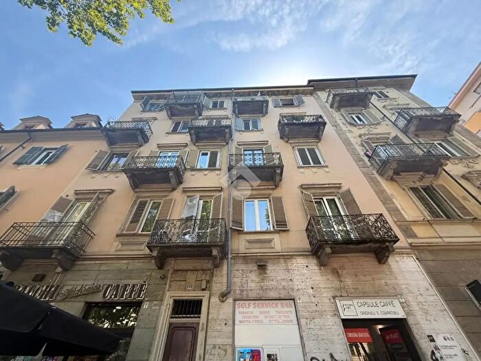 Appartamento bilocale in vendita in Corso Regina Margherita, Torino