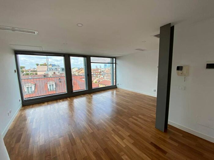 Casa trilocale in affitto in Via Arco, Cadorna Castello, Milano