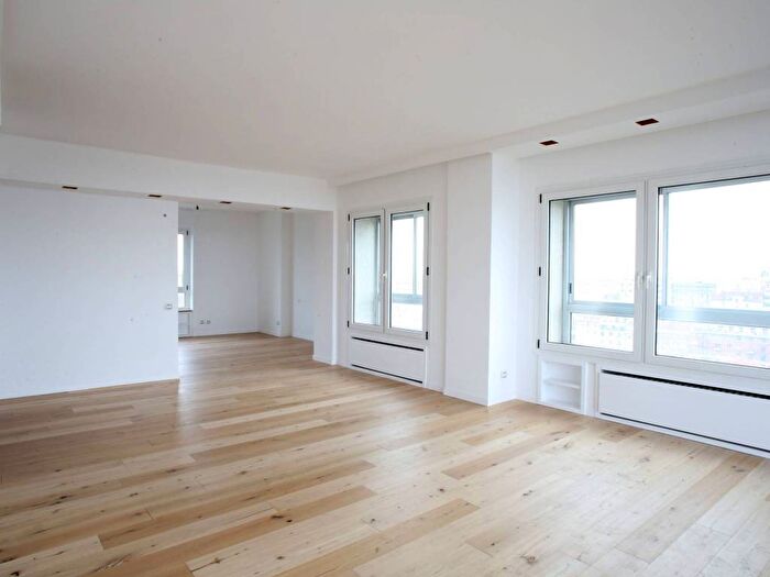 Appartamento con 6 locali in affitto in Vincenzo Monti, Milano