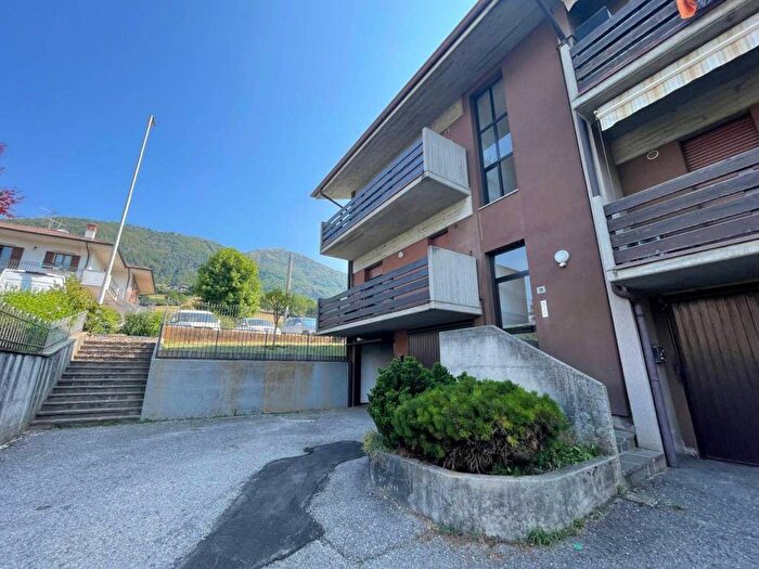 Appartamento bilocale in affitto in Centro, Gandino