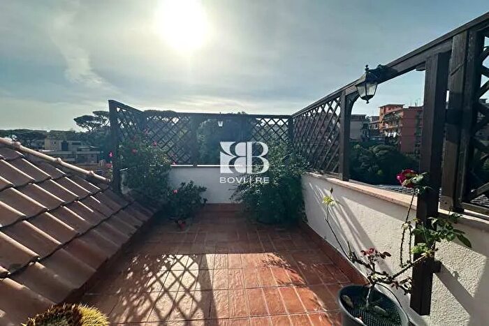 Appartamento quadrilocale in vendita in Via Monte delle Capre RomaPortuense, Roma