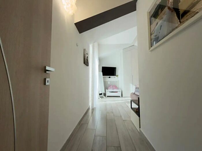 Appartamento quadrilocale in vendita in Via G Maccariello, Casapulla