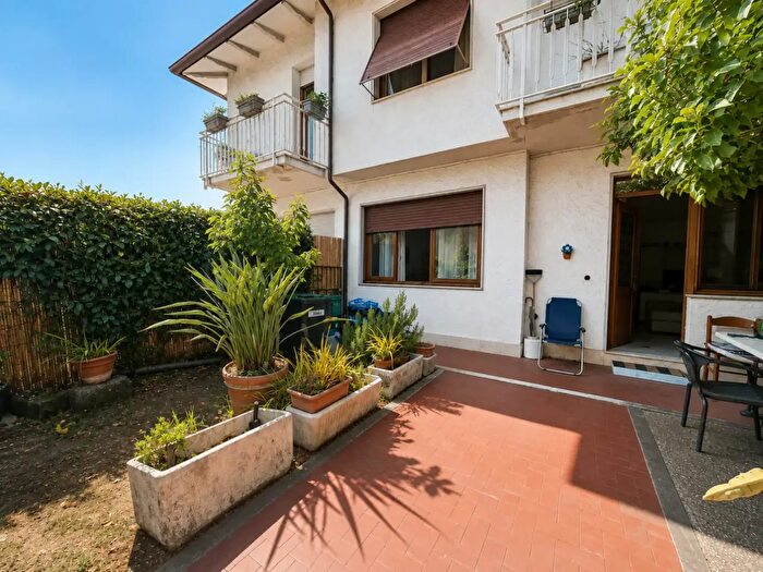 Casa bilocale in vendita in Carrara