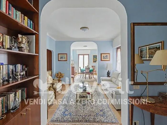 Appartamento trilocale in vendita in Via Bodmer, Germignaga