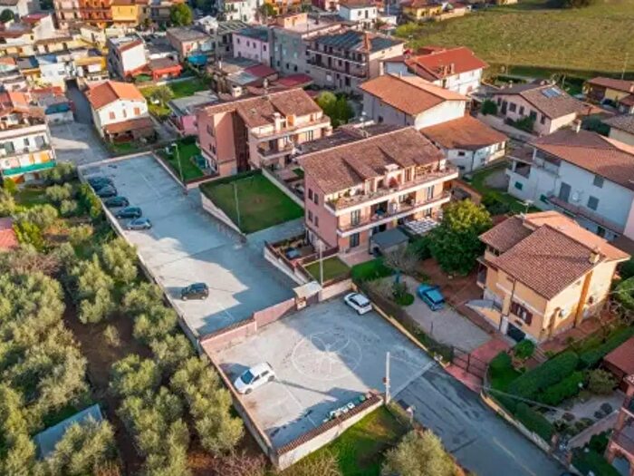 Appartamento trilocale in vendita in Via Agostino De Pretis, San Cesareo