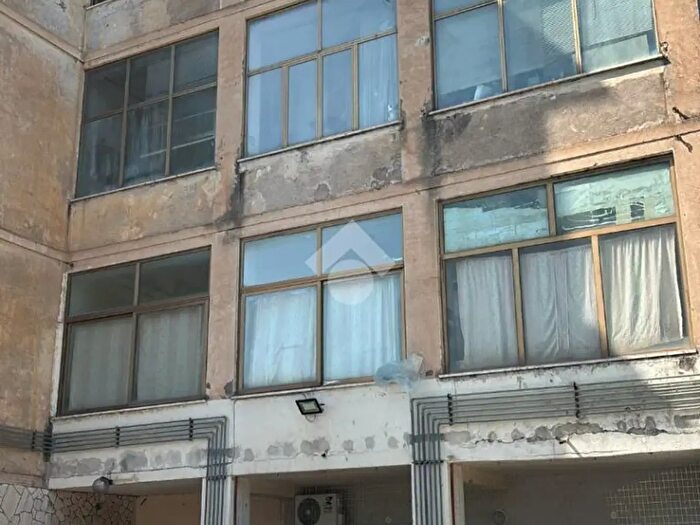 Appartamento con 5 locali in vendita in Via degli Olmi, Roma