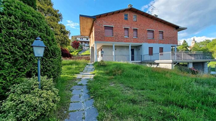 Casa in vendita in Via Mondalforno Inferiore Mondalforno Piemonte Italy, Mezzana Mortigliengo