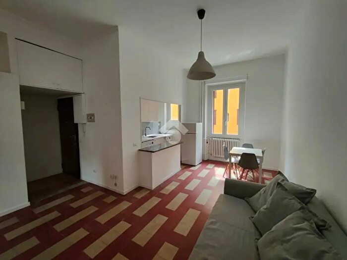 Appartamento bilocale in affitto in Via Francesco Brioschi, Milano