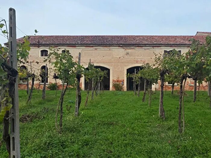 Casa in vendita in Via Borgo Santa Maria, Veggiano