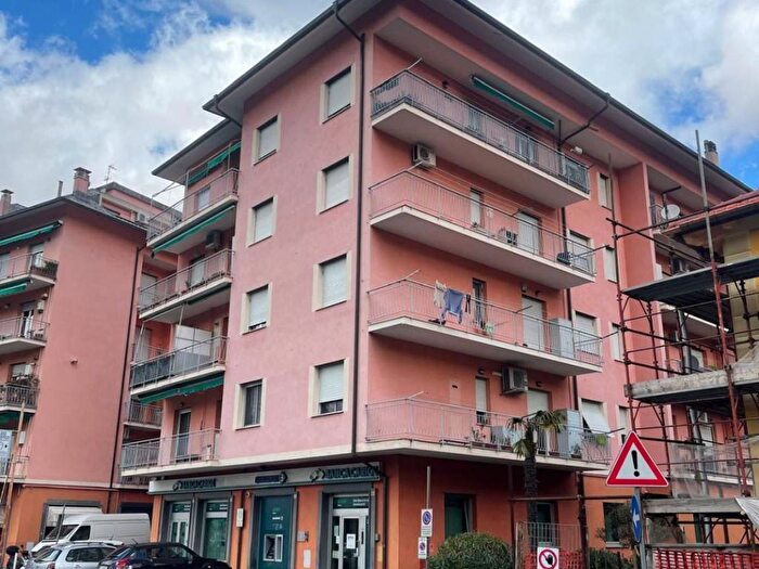 Appartamento trilocale in affitto in Via Giacomo Poirè, Manesseno, SantOlcese