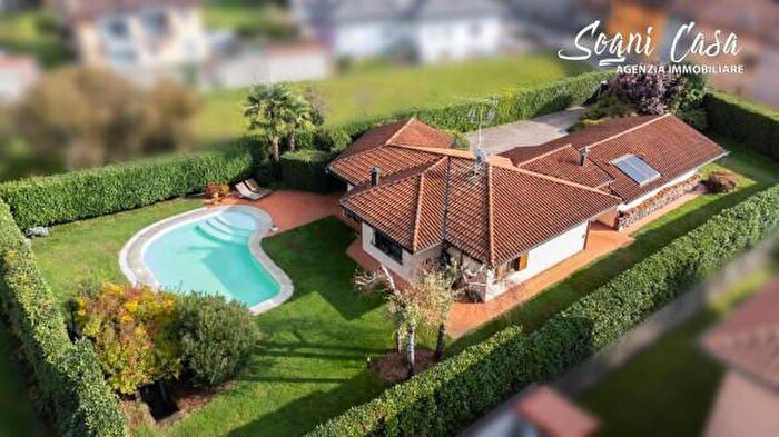 Casa trilocale in vendita in Via Circonvallazione, GatticoVeruno