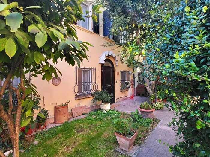 Casa quadrilocale in vendita in Via Camposabbionario, Ferrara