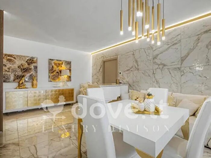 Appartamento con 5 locali in vendita in Via Marco Polo, Vasto