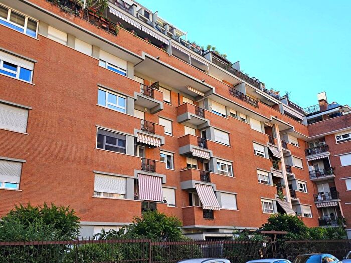 Appartamento trilocale in affitto in Via Ilarione Petitti, San Salvario Dante, Torino