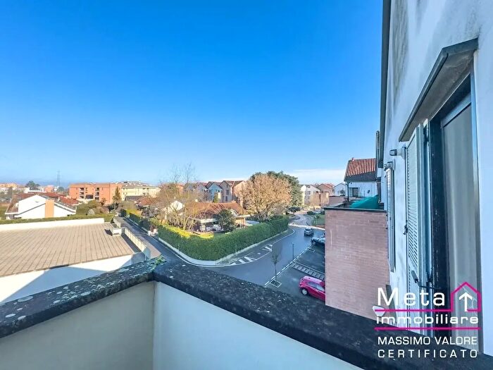 Appartamento quadrilocale in vendita in Via Fratelli Cervi, Peschiera Borromeo