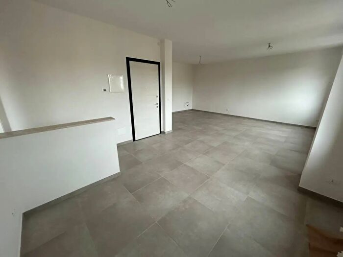Appartamento trilocale in vendita in Poggio Rusco