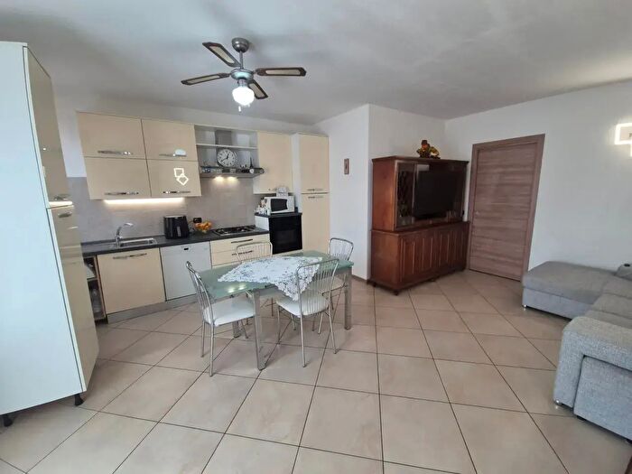 Appartamento trilocale in vendita in Via l Bassani, Villafranca Di Verona