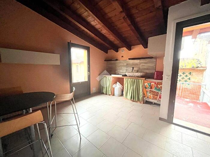 Appartamento bilocale in affitto in Via Guglielmo Marconi, Sustinente