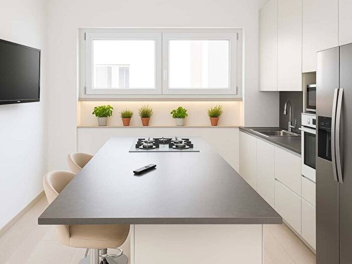 Appartamento trilocale in affitto in Via Giovanni Bettolo, Centro Storico, Brindisi