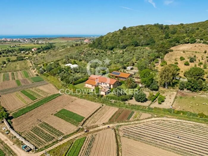 Casa con 7 locali in vendita in Località Bandita San Pantaleo, Tarquinia