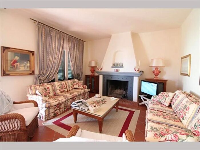 Casa in vendita in Forte Dei Marmi