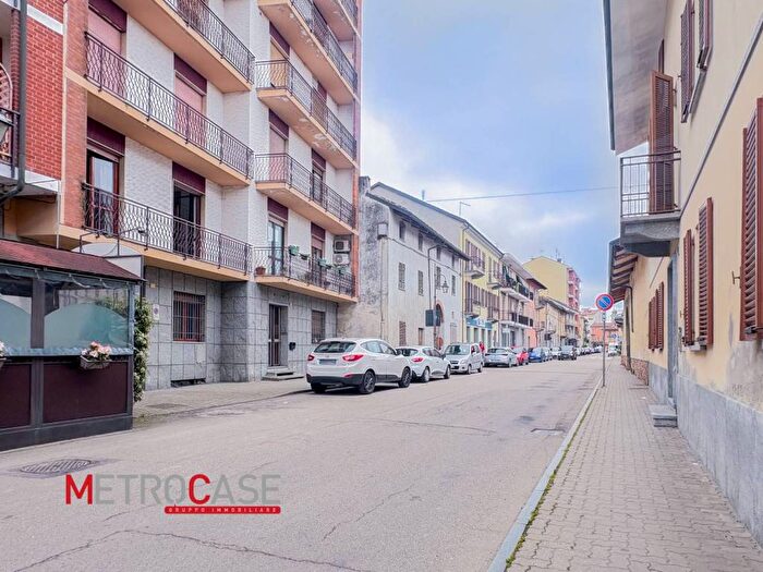 Appartamento bilocale in affitto in Via Amaretti, Centro, Poirino