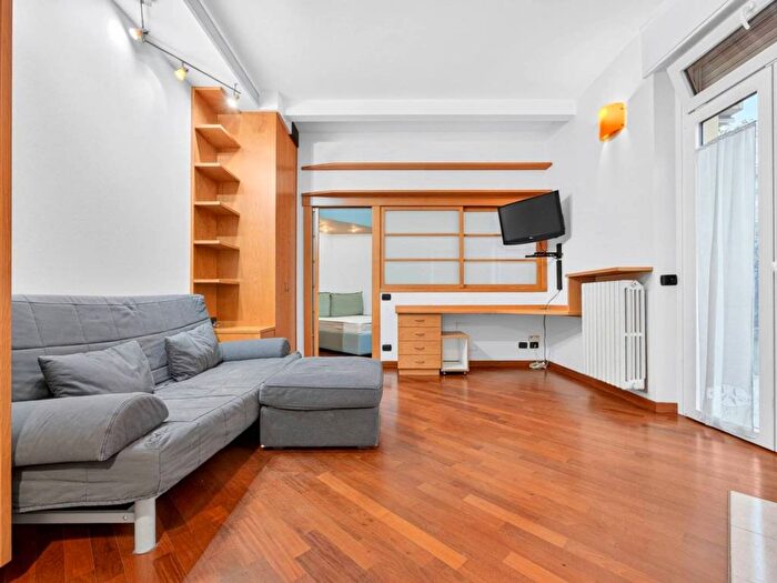 Appartamento bilocale in affitto in Via Sant'Anna n, Centro, Arese