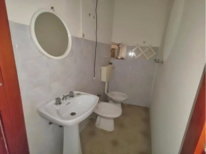 Appartamento trilocale in vendita in Via Francesco Guarino, Solofra