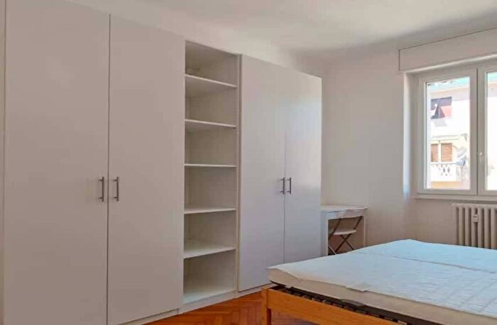 Appartamento trilocale in affitto in Via Arbe, Maggiolina, Milano