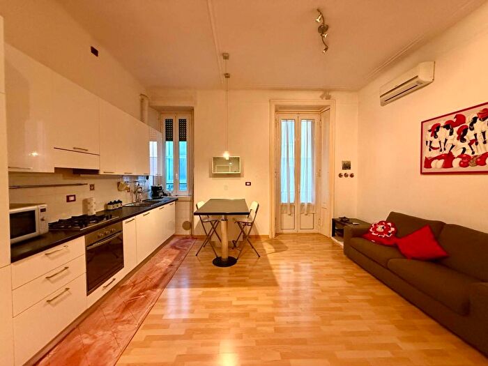 Appartamento bilocale in affitto in Viale Corsica, Porta Vittoria, Milano