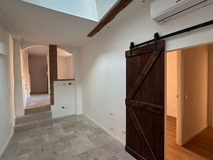 Appartamento trilocale in affitto in Centro Storico, Bologna