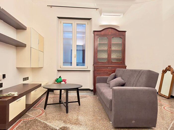 Appartamento quadrilocale in affitto in Via Donghi, San Fruttuoso, Genova
